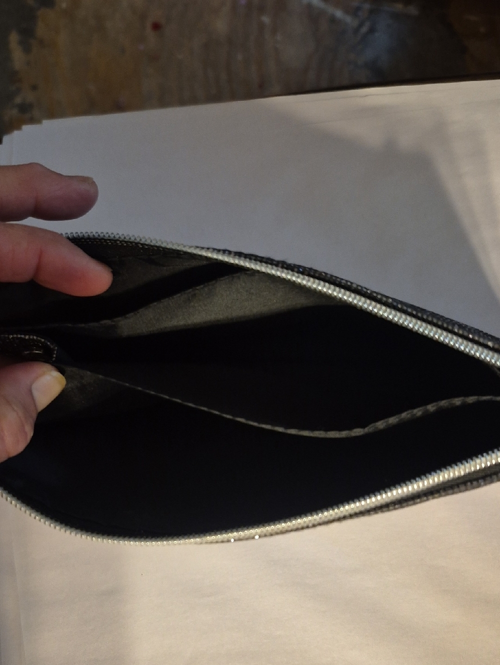 Unbranded Clutch Bag - Picture 9 of 10